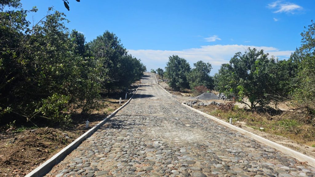 LAS MACADAMIAS Desarrollo residencial y granjas, en el área de Colomba C.C., Quetzaltenango.